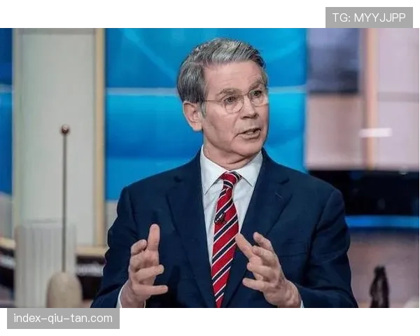 安德拉德因肩伤复发，赛后宣布将进行手术并休战一年